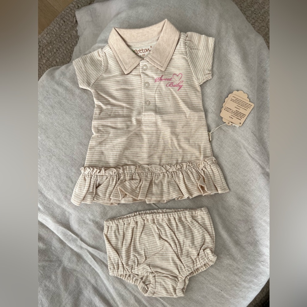 Eotton Certified Organic Cotton Baby Ruffle Dress with bottoms- Sweet Baby